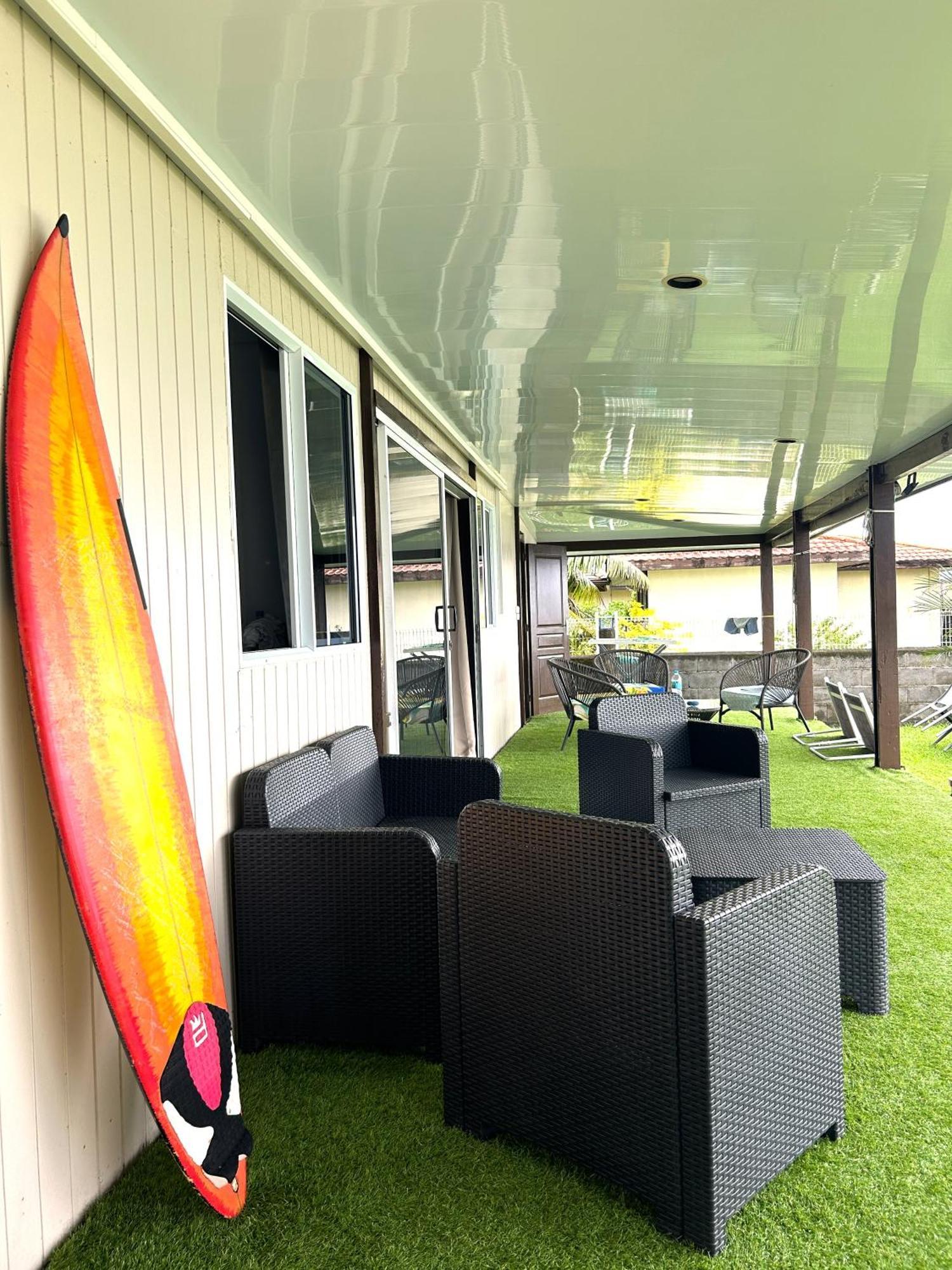 Hava'E Lodge Teahupoo Екстериор снимка