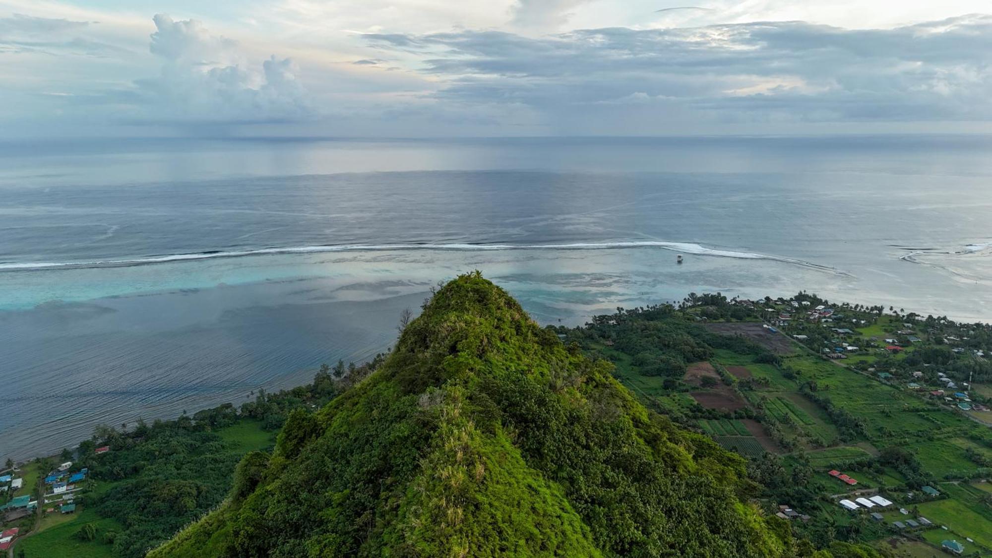 Hava'E Lodge Teahupoo Екстериор снимка