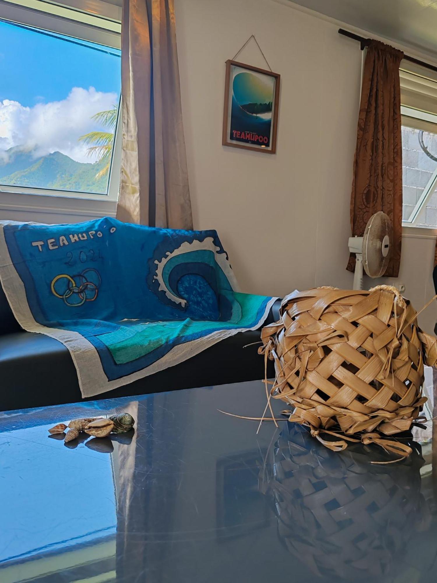 Hava'E Lodge Teahupoo Екстериор снимка